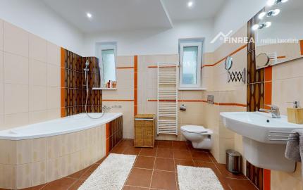 FINREA│3 izbový zariadený byt( 80m2 ) Vrútky-Centrum