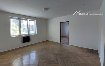FINREA│Prenájom 2 izbového bytu vhodného aj na kancelárske účely, Martin centrum, 85m2