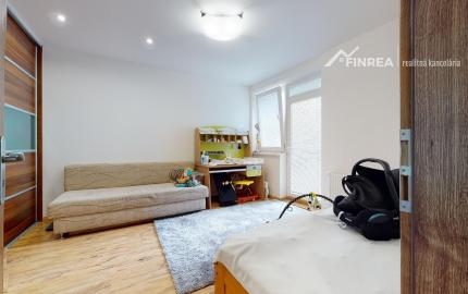 FINREA│3 izbový zariadený byt (79,5m2) Vrútky-Centrum