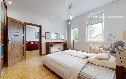 FINREA│3 izbový zariadený byt (79,5m2) Vrútky-Centrum