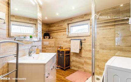 FINREA│Priestranný 7 izbový rodinný dom s 640m2 pozemkom – Strečno