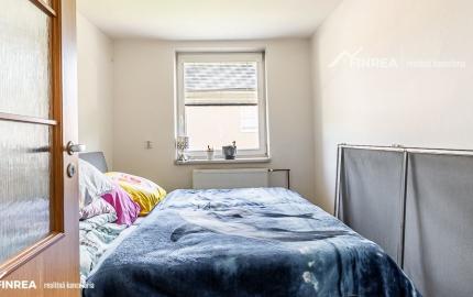 FINREA│Priestranný 7 izbový rodinný dom s 640m2 pozemkom – Strečno