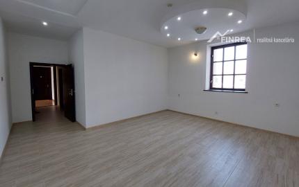 FINREA│ Kancelárske priestory rôznych rozmerov v centre mesta Martin