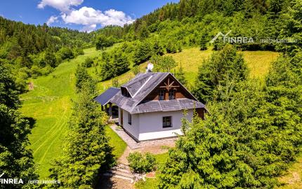 FINREA│Vidiecky dom na veľkorysom pozemku v Zázrivej