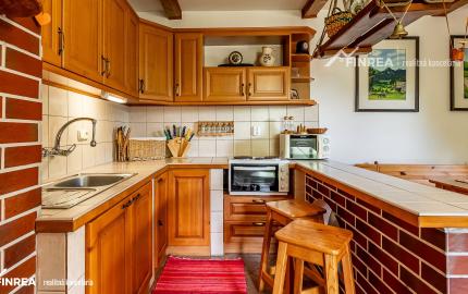 FINREA│Vidiecky dom na veľkorysom pozemku v Zázrivej