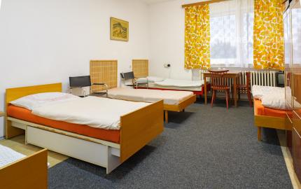 FINREA│ Areál s ubytovacím zariadením a prevádzkovými priestormi na pozemku 6550m2  Martin