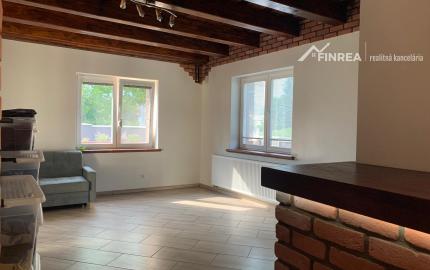 FINREA│LEN U NÁS – Rodinný dom v meste Turany