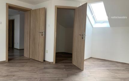 FINREA│LEN U NÁS – Rodinný dom v meste Turany