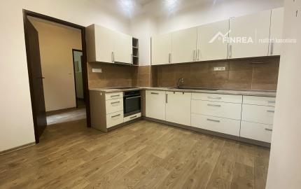 FINREA│ 2-izbový priestranný byt, 85m2 Martin-centrum