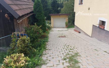 FINREA│Priestranný rodinný dom po čiastočnej rekonštrukcii - Hrboltová