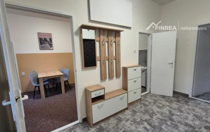 FINREA│Prenájom 2 izbového bytu vhodného aj na kancelárske účely, Martin centrum, 85m2