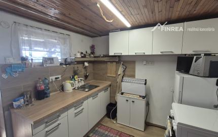 FINREA│Záhradná chatka Bystrička - Hrby, okr. Martin