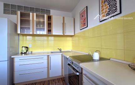 FINREA | Zariadený 2 izb. byt v centre mesta