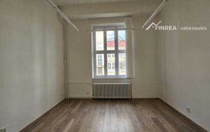 FINREA│ PRENÁJOM KANCELÁRSKYCH PRIESTOROV V CENTRE MESTA – THURZOVA ULICA, MARTIN