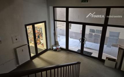 FINREA │ Exkluzívna polyfunkčná budova na pešej zóne v meste Martin, pozemok 1380 m2