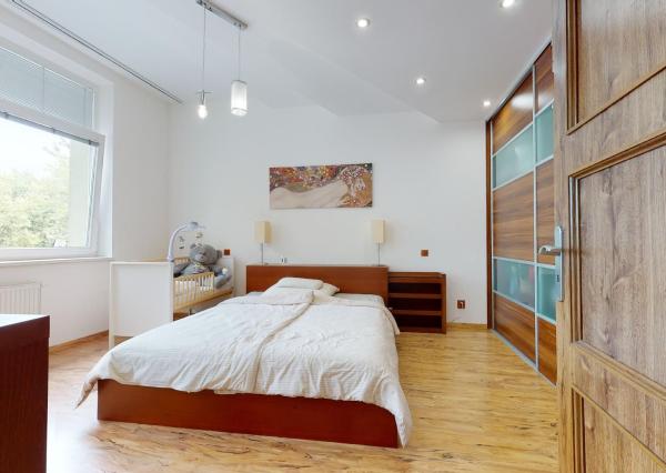 FINREA│3 izbový zariadený byt( 80m2 ) Vrútky-Centrum