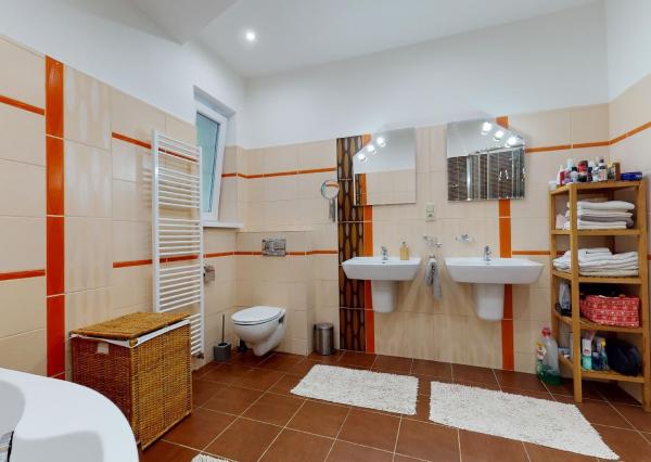 FINREA│3 izbový zariadený byt( 80m2 ) Vrútky-Centrum