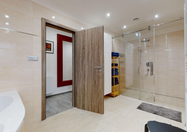 FINREA│3 izbový nadštandardný (105m2) byt Vrútky-Centrum