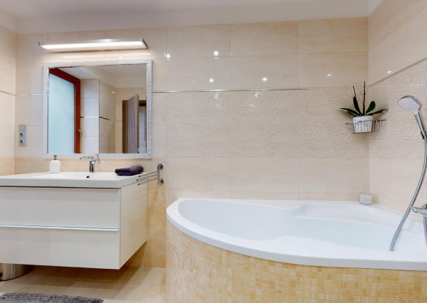 FINREA│3 izbový nadštandardný (105m2) byt Vrútky-Centrum