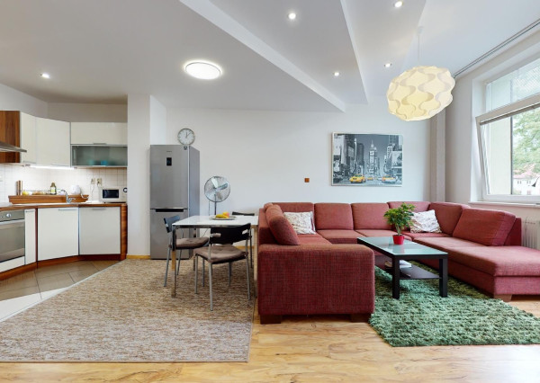 FINREA│3 izbový zariadený byt (79,5m2) Vrútky-Centrum