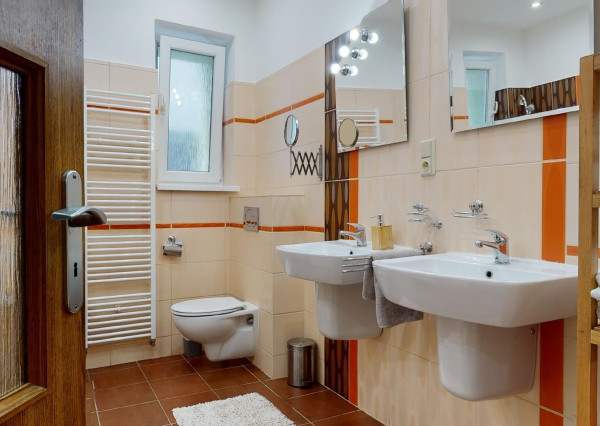 FINREA│3 izbový zariadený byt (79,5m2) Vrútky-Centrum