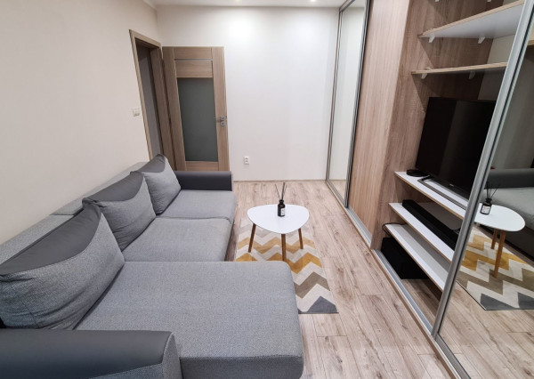 FINREA | Zariadená garsónka s internetom v skvelej lokalite - Bysterec