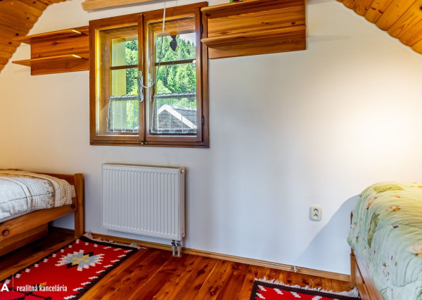 FINREA│Vidiecky dom na veľkorysom pozemku v Zázrivej