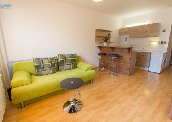 FINREA│Garsónka v tichej lokalite blízko centra - Matúškova