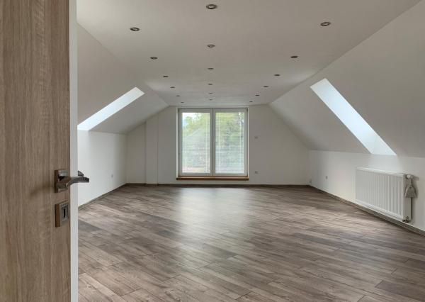 FINREA│LEN U NÁS – Rodinný dom v meste Turany