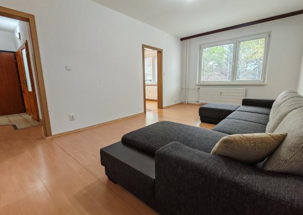 FINREA│Priestranný 4-izbový byt (88m2) s lódžiou – Nemocničná