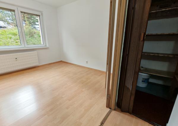 FINREA│Priestranný 4-izbový byt (88m2) s lódžiou – Nemocničná