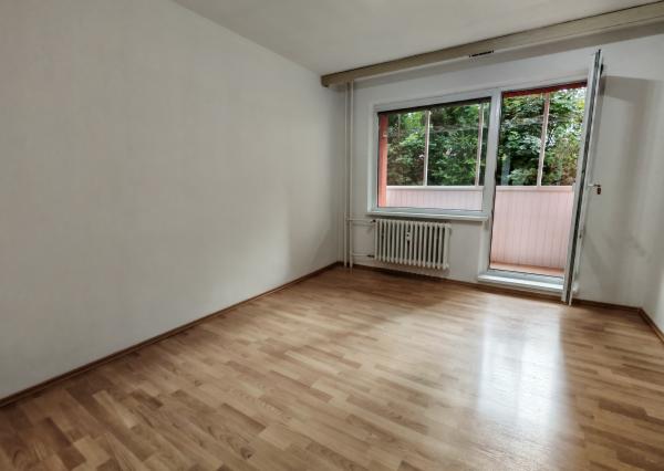 FINREA│Priestranný 4-izbový byt (88m2) s lódžiou – Nemocničná