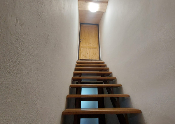 FINREA│Priestranný rodinný dom po čiastočnej rekonštrukcii - Hrboltová