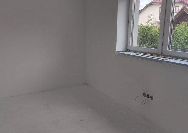 FINREA│Priestranný rodinný dom po čiastočnej rekonštrukcii - Hrboltová