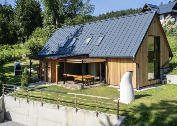 FINREA│PREDAJ Luxusná chata na Kubínskej Holi len 250m od lyžiarskeho strediska