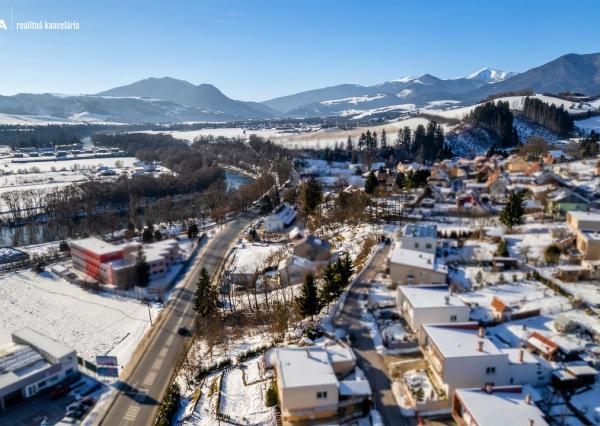 FINREA│EXKLUZÍVNE Jedinečný pozemok na Malom Bysterci