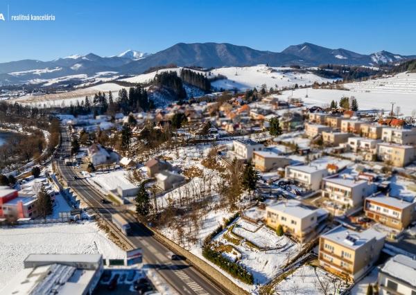 FINREA│EXKLUZÍVNE Jedinečný pozemok na Malom Bysterci