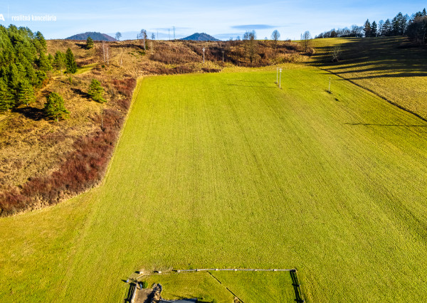 Slnečný pozemok  Dolný Kubín - Kňažia