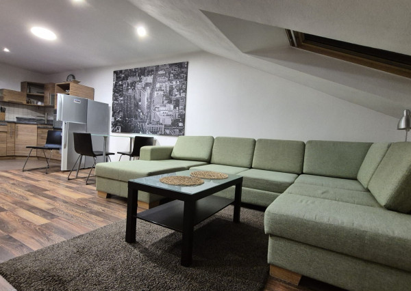 FINREA│3 izbový byt po kompletnej rekonštrukcii (80m2) Vrútky-Centrum