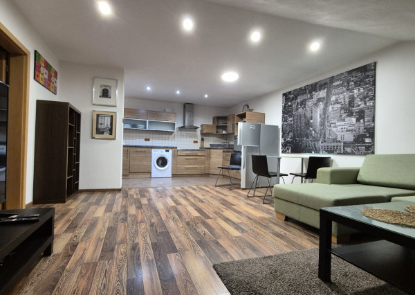 FINREA│3 izbový byt po kompletnej rekonštrukcii (80m2) Vrútky-Centrum