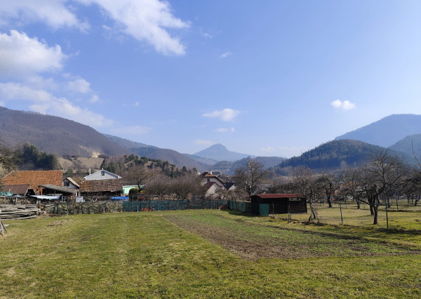 FINREA│Pozemok 860m2, Šútovo, okres Martin