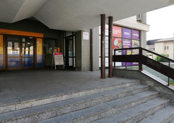 FINREA│ODSTÚPENIE PREVÁDZKY – 36 m², Vrútky – kompletne zariadená a po rekonštrukcii