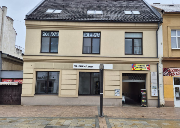 FINREA │ Exkluzívna polyfunkčná budova na pešej zóne v meste Martin, pozemok 1380 m2